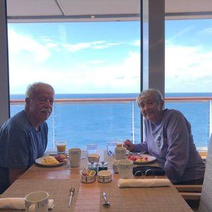 Meet your Posher, Jeffrey